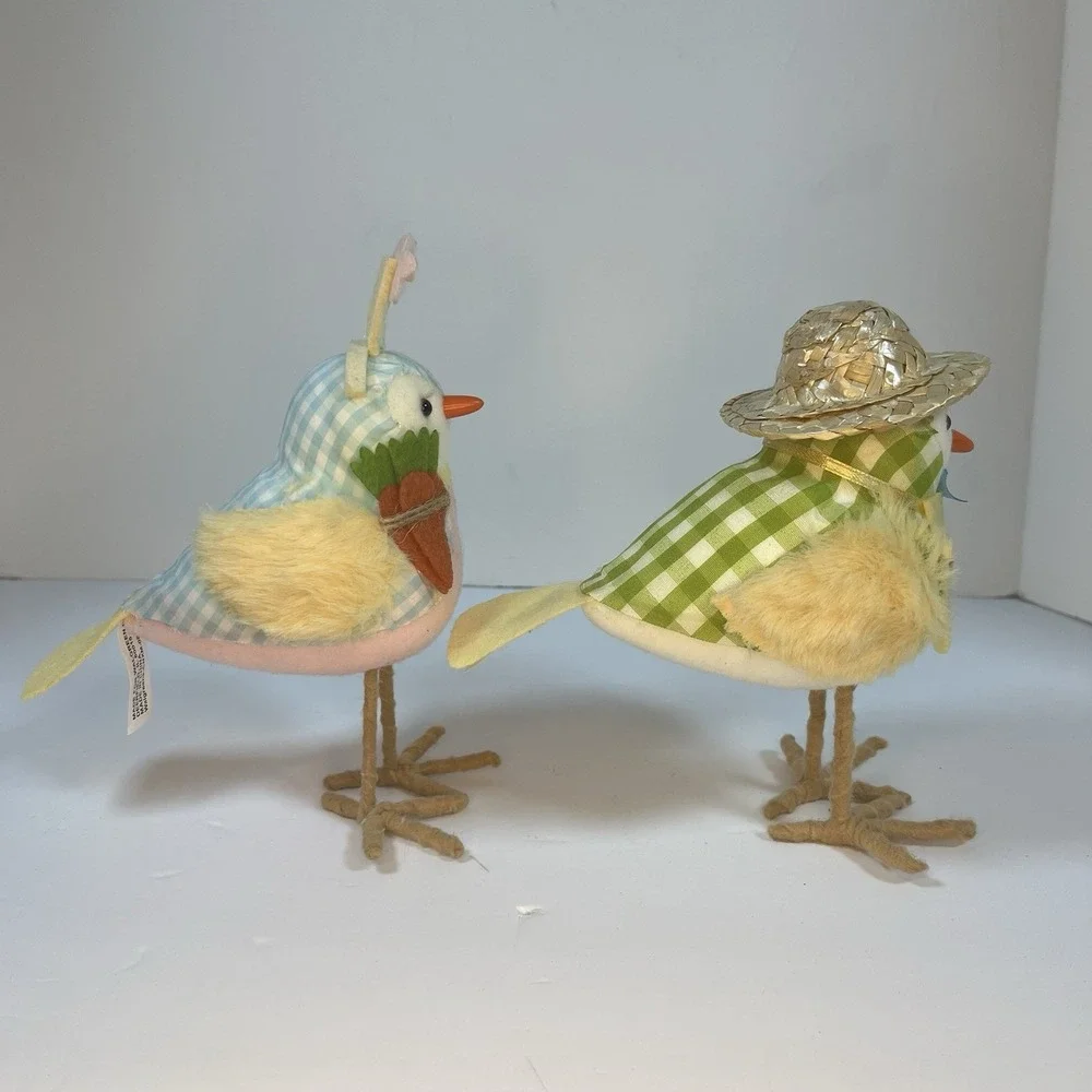 Walgreens Spring Easter‎ Feather Friend Fabric Bird Couple Flowers Decor